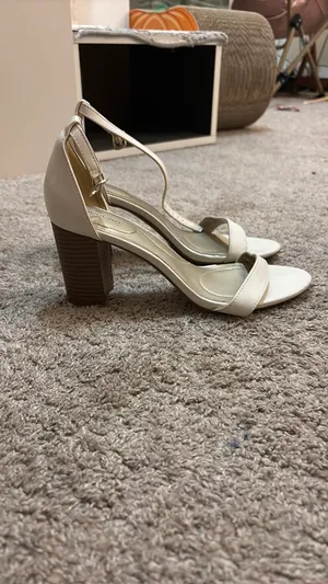 Bandolino Heels thumbnail 4