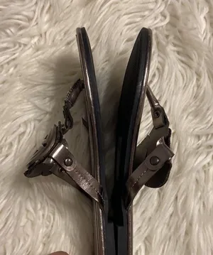 Pierre Dumas Sandals size 9 BNWOT color silver please see all photos thumbnail 5