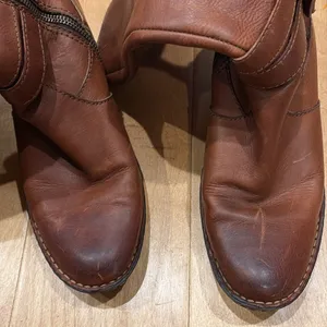 Born Lewisa riding western heeled boots brown leather sz 8 39 thumbnail 3