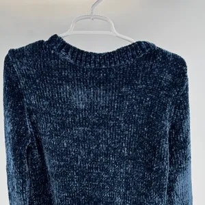 Orvis Women's Deep Blue Crew Neck chenille Sweater L soft winter cozy outdoors thumbnail 4