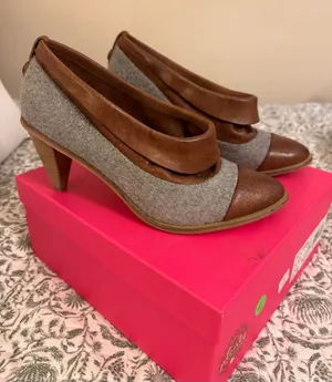 Plenty by Tracy Reese Gray Wool and Brown Leather Cap-Toe Heels thumbnail 1