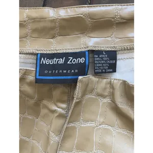 Neutral Zone Croc Embossed Faux Leather Pants Womens Size L Tan Y2K Flare PVC thumbnail 3