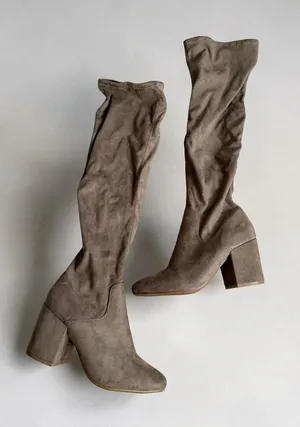 BARIII Faux Suede Taupe Pull On Boots Size 7 thumbnail 1