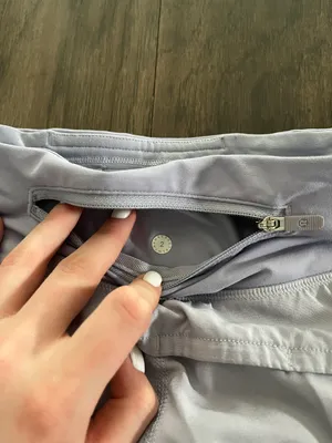 Lululemon Speed Short 2.5” thumbnail 4