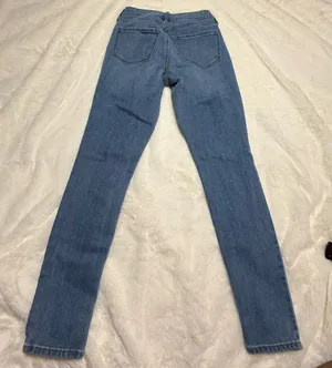 Old Navy High-Rise WOW Super Skinny Jeans Size 2 Light Wash Stretch Denim thumbnail 2