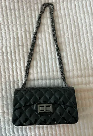 Small Shoulder Bag Black thumbnail 1