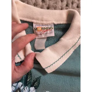 Vintage grandma collar sweatshirt white flower green size med thumbnail 6