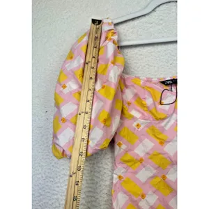 Zara Bodysuit Womens Medium Pink Puff Sleeve Geometric Smocked Babydoll Milkmaid thumbnail 9