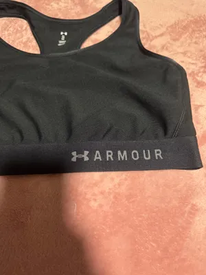 Under armour sports bra thumbnail 2