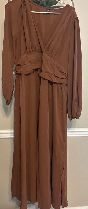 SheIn 1x long chocolate, brown, long sleeve, maxi dress with slit on both sides thumbnail 1