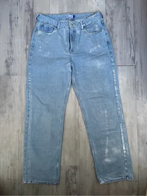 Straight-Leg Washed Light Blue Women’s Jeans thumbnail 2