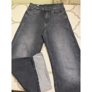 GAP High Rise Stride Fast Stride Black Cuffed Jeans Women’s Size 6 Short thumbnail 10