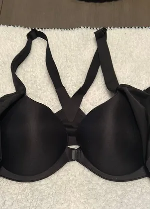 Victoria's Secret Sports Bra thumbnail 1