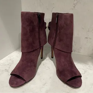 New! Vince Camuto Amesha Suede‎ Open Toe Bootie Sz 8.5 thumbnail 4