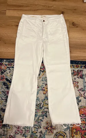 Universal Threads Jeans High-Rise Flare thumbnail 1