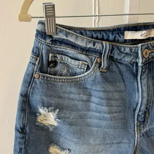 KanCan LA Distressed Rolled Up Mini Denim Jean‎ Shorts Medium KC8407YT thumbnail 3