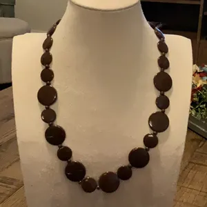 Elegant Brown Necklace thumbnail 1