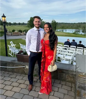 Red Dress Windsor thumbnail 6