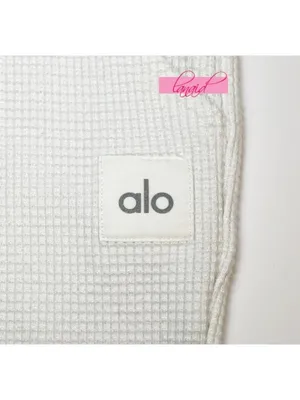 Alo Weekend Escape Joggers Ivory Waffle Thermal High-Rise Waist Cream Sweatpants thumbnail 11