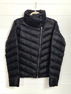 Patagonia Black Quilted Lightweight Down Puffer Jacket size M thumbnail 2