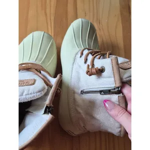 Sperry Women's Cream and Tan Boots thumbnail 9