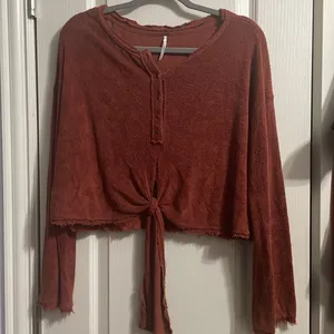 💖 Free People‎ Emma Long-Sleeved Henley in Terracotta thumbnail 2