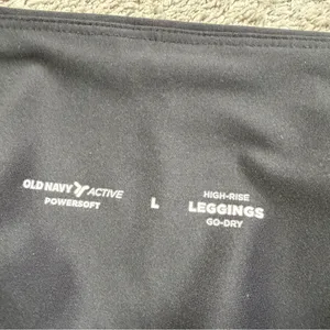 Old Navy Women’s Powersoft High Rise 7/8 Leggings Pockets in Black L thumbnail 10