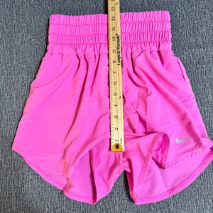 Nike Women’s Dri-Fit Ultra High Waist Shorts thumbnail 15
