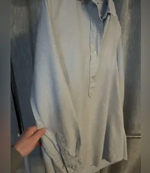 Aerie blue chambray light weight half button up top medium thumbnail 5