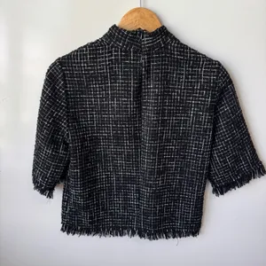Zara Tweed Top Mock Neck Fringed Hem Cropped Black‎ White Career XS thumbnail 4