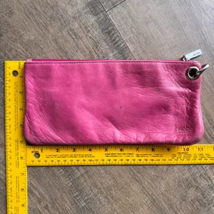 Hobo International Pink Leather Zip Clutch Wallet Floral Lining Grommet Detail thumbnail 4