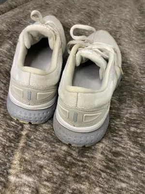 Brooks Glycerin 18 Gray womens size 8.5 thumbnail 4