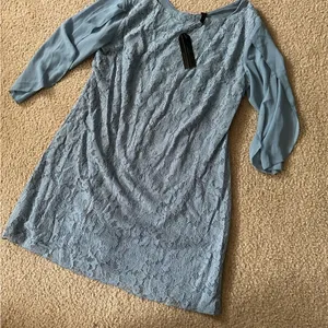 Elegant Lace Dress in Light Blue size Cooan size L thumbnail 1