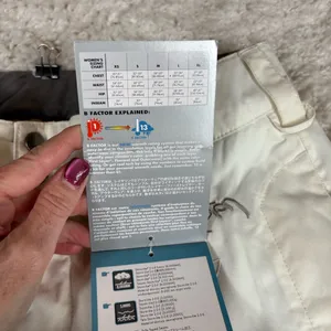 Burton Women's Dryride Stow Cargo Snow Pant XS White Rock Salt New With Tags thumbnail 6