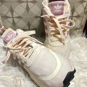 Women’s Adidas Multix Shoes thumbnail 9
