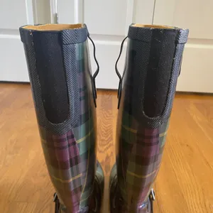LL Bean Wellie Rain Boots Women 7 Purple Green Plaid Buckle Tall Preppy Heritage thumbnail 6
