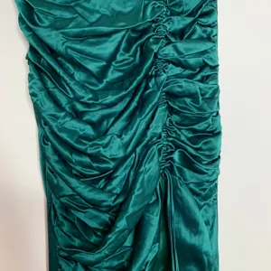 House of CB Petronella Asymmetrical Emerald Green Womens Skirt Midi New Small thumbnail 6
