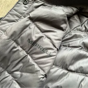 Merrell NWT Trailhead Insulated Reversible Bomber Jacket Size Small Black Grey thumbnail 8