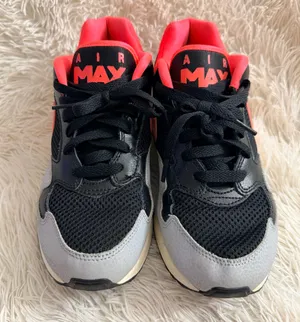 Nike Air Max ST International Women’s Size 7.5 Running Shoes #705003-003 thumbnail 2