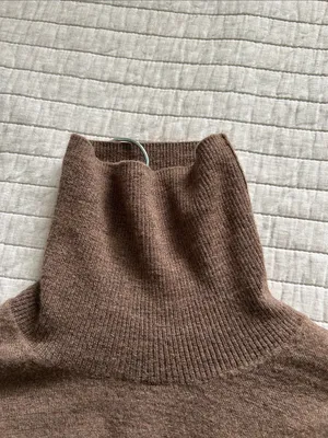 Lello Vtg brown turtleneck 100% wool base layer light sweater med thumbnail 8