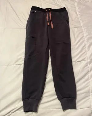 FIGS Scrub Pants Jogger thumbnail 2