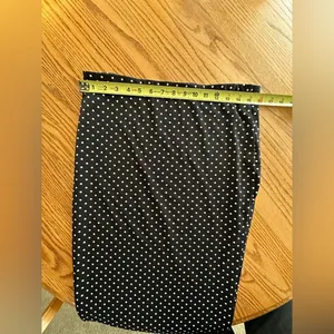 Vince Camuto Black And White Polka Dot Elastic Waist Pencil Skirt Raw Hem Sz S thumbnail 5
