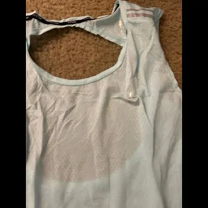 top light blue tank gym work out size xl thumbnail 4