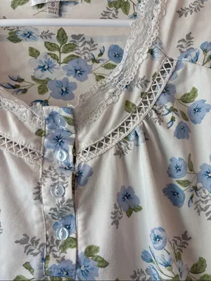 Floral Short Sleeve Pajama Set in white and Light Blue - Women Small thumbnail 3