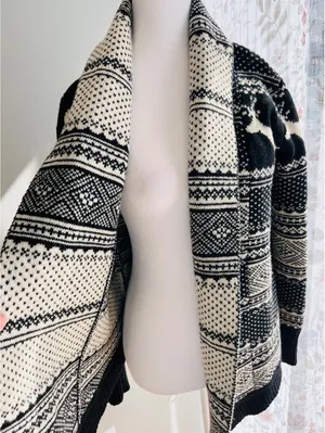 Cambridge Dry Goods Lambswool Blend Fair Isle Reindeer Open Cardigan, Size Small thumbnail 6