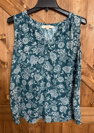 LOFT Women’s Medium Teal White Floral Paisley Sleeveless Split Neck Blouse(9354) thumbnail 1