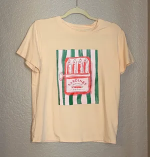 Sardines Graphic Tee Pink thumbnail 2