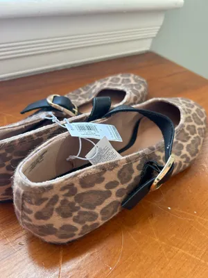 Old Navy Flats thumbnail 3