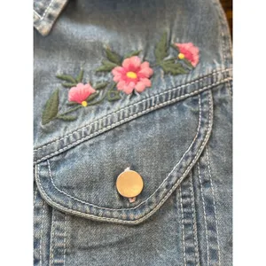 Carriage Court Sport Blue Jean denim vest with‎ embroidered flowers floral thumbnail 2
