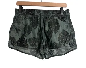Aerie Women Green Black Tropical Monstera‎ Leaf Nylon Running Shorts Medium thumbnail 1